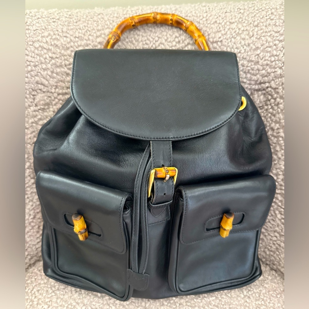 Authentic GUCCI black Leather Bamboo Backpack Drawstring Vintage Bag Excellent
